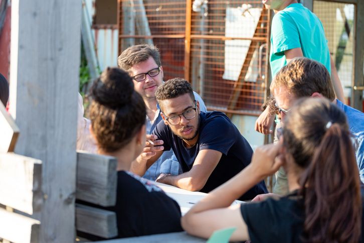 Jongeren in gesprek over de stad